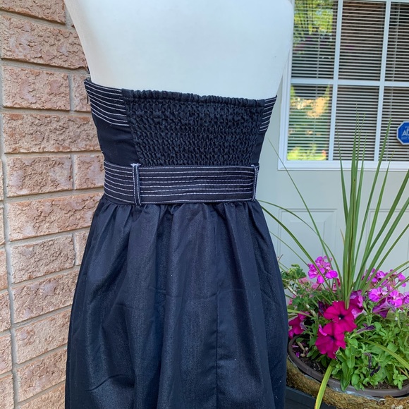 💥$11 — NWT- Y2K Cupcake jeans dress 👗 - Picture 4 of 5